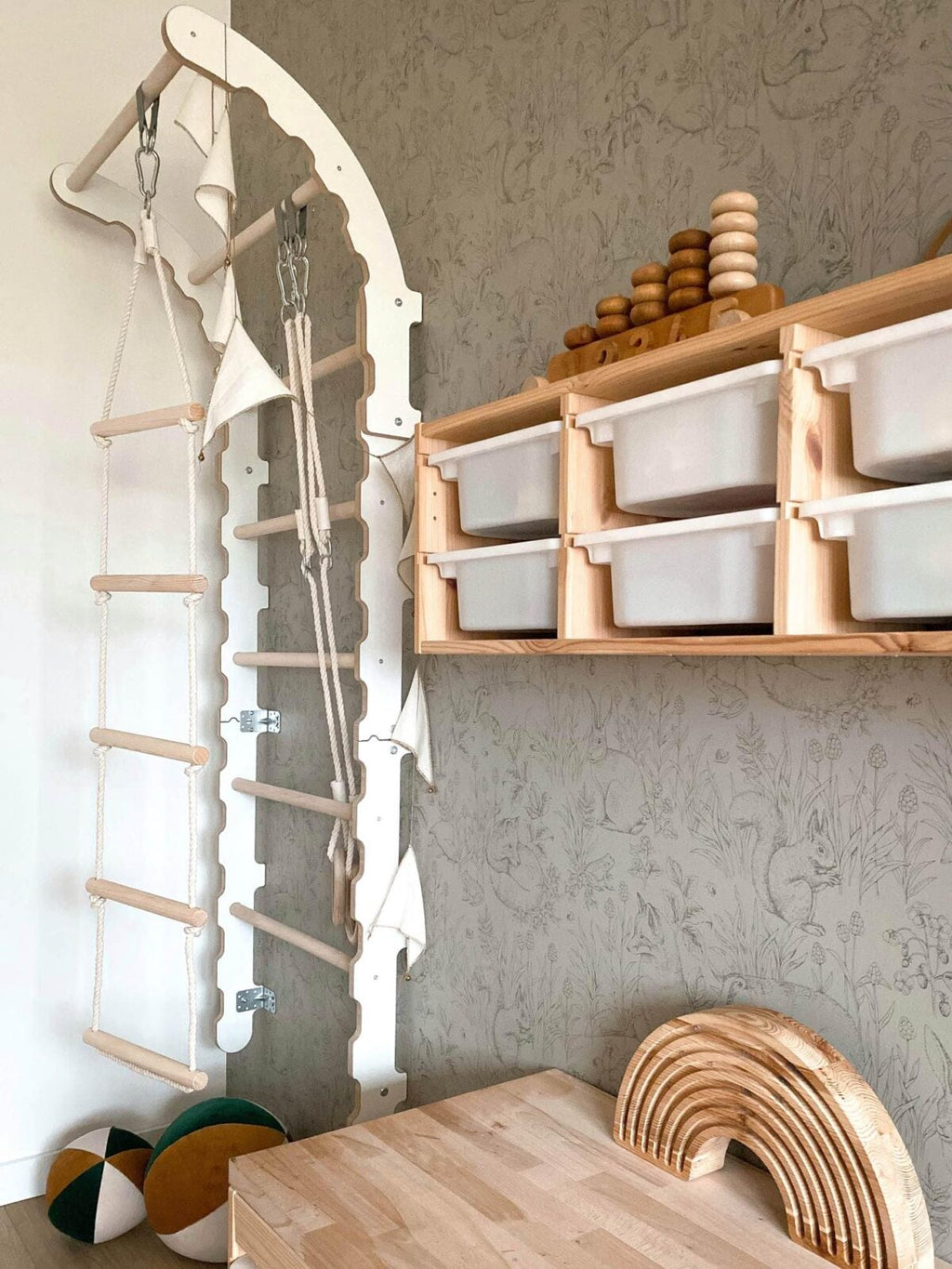 Ribbstol för barn med ringar & repstege - Lilla Nord