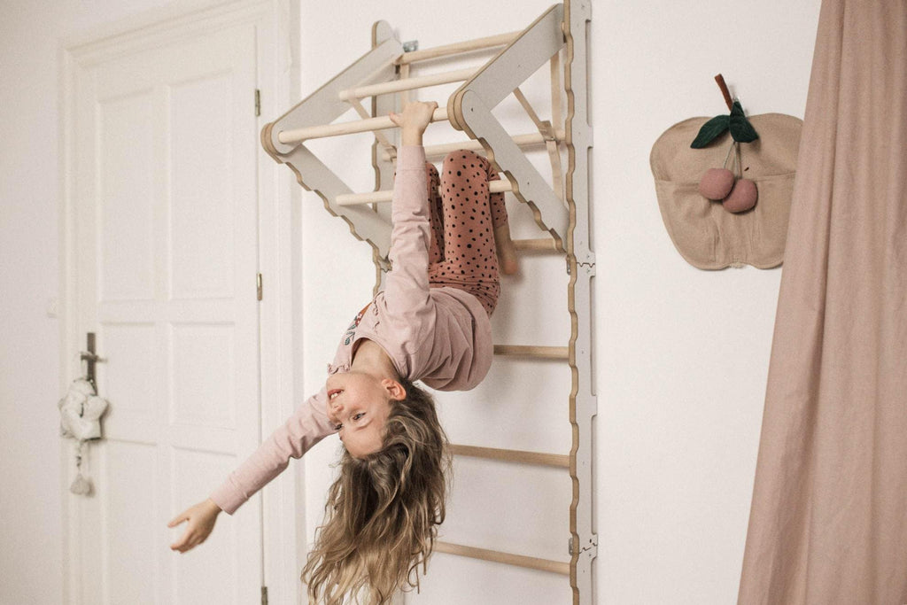Väggmonterad ribbstol för barn – 210 cm - Lilla Nord
